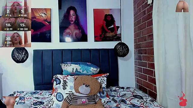 kyliejenner hot online show from 23, 11, 2025