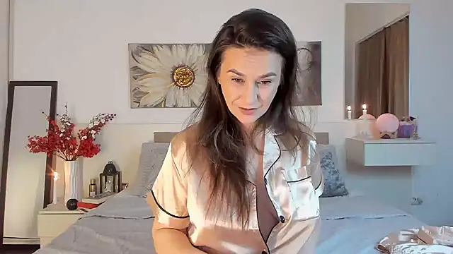 JoyCasidy online show from 7, 3, 2025