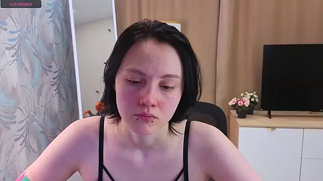 MaryCoopeer online show from 24, 11, 2025