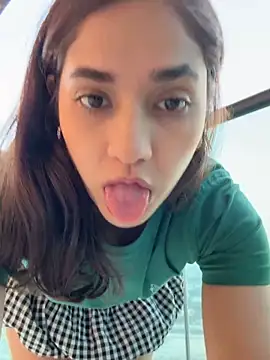 CuteeRose online show from 30, 11, 2025