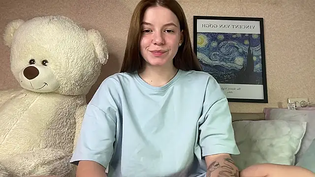 Snapshot of mia___mi chatting on 10, 12, 2024 mia mi online show from 10, 12, 2024