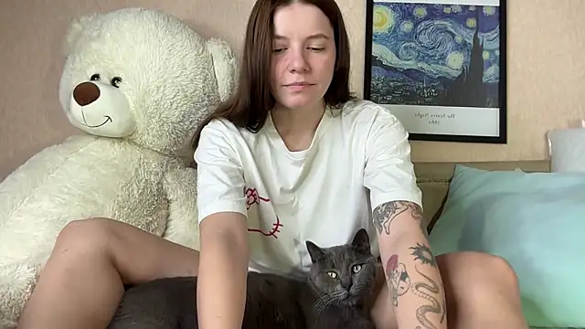 Snapshot of mia___mi chatting on 24, 12, 2024 mia mi online show from 24, 12, 2024