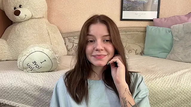 Snapshot of mia___mi chatting on 21, 1, 2025 mia mi online show from 21, 1, 2025