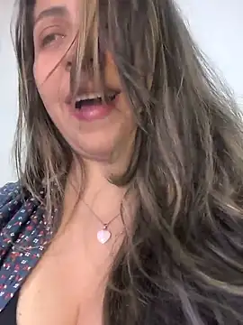 Rose Gang online show from 16, 2, 2025