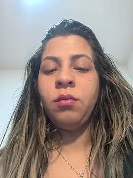 Rose Gang online show from 23, 2, 2025