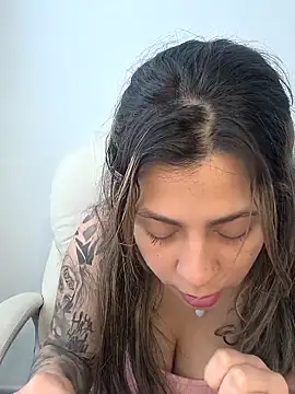 Rose Gang online show from 9, 3, 2025