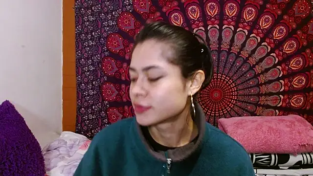 AbbySccott online show from 29, 11, 2025