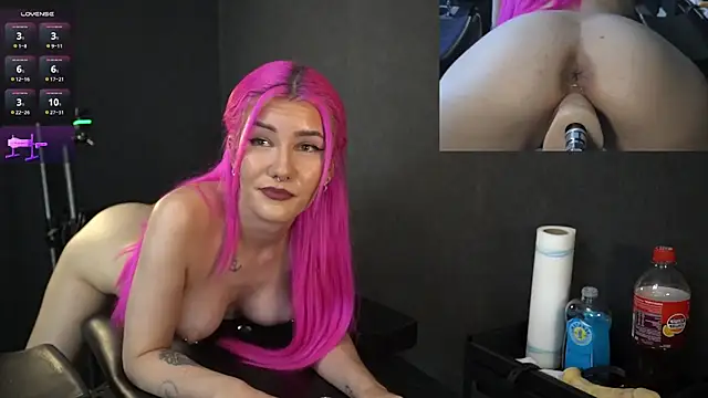 Snapshot of ClaraStylezZ chatting on 10, 1, 2025 ClaraStylezZ online show from 10, 1, 2025