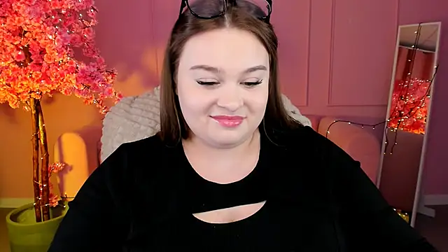 Snapshot of KimberlyMaran chatting on 28, 12, 2024 KimberlyMaran online show from 28, 12, 2024