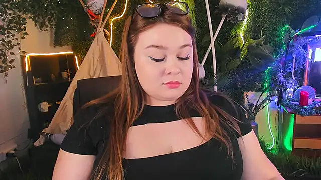 Snapshot of KimberlyMaran chatting on 19, 1, 2025 KimberlyMaran online show from 19, 1, 2025