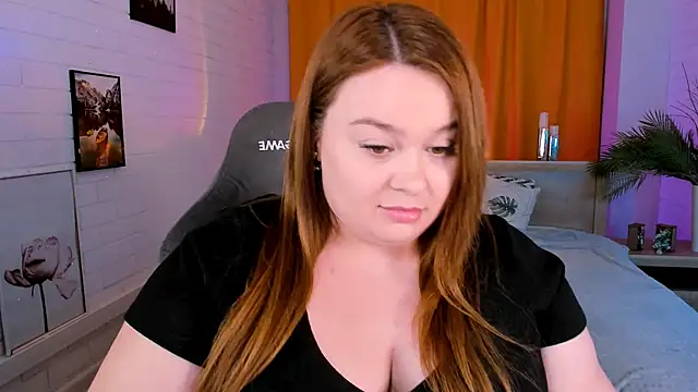 Snapshot of KimberlyMaran chatting on 24, 1, 2025 KimberlyMaran online show from 24, 1, 2025