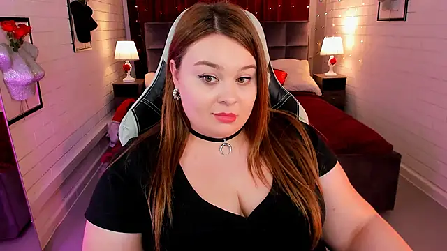 Snapshot of KimberlyMaran chatting on 19, 2, 2025 KimberlyMaran online show from 19, 2, 2025