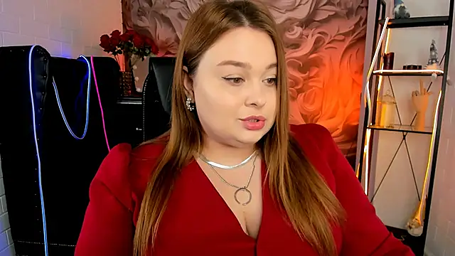 Snapshot of KimberlyMaran chatting on 2, 3, 2025 KimberlyMaran online show from 2, 3, 2025