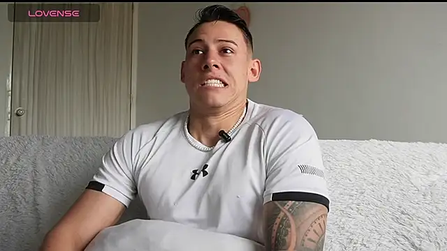Muscle King Cum online show from 28, 5, 2026