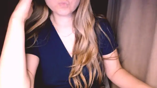 Snapshot of fiona_cute_2 chatting on 30, 9, 2025 fiona cute 2 online show from 30, 9, 2025