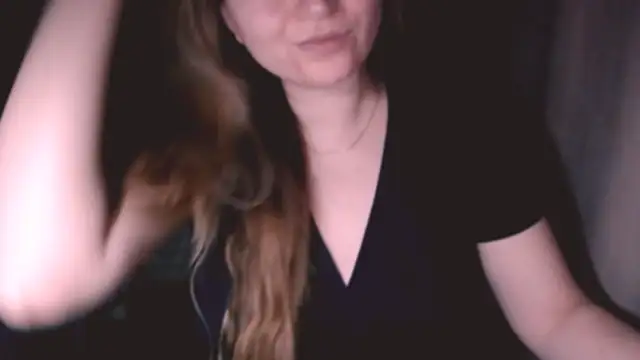 Snapshot of fiona_cute_2 chatting on 1, 2, 2026 fiona cute 2 online show from 1, 2, 2026