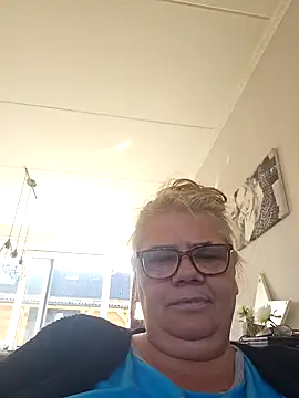 Snapshot of hotladymoon chatting on 24, 9, 2025 hotladymoon online show from 24, 9, 2025