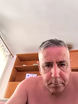 parejamlga58 online show from 26, 10, 2025