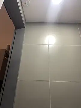 Emilia Bakerr online show from 17, 2, 2025