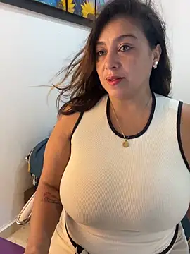 MrsFoucher online show from 23, 1, 2025