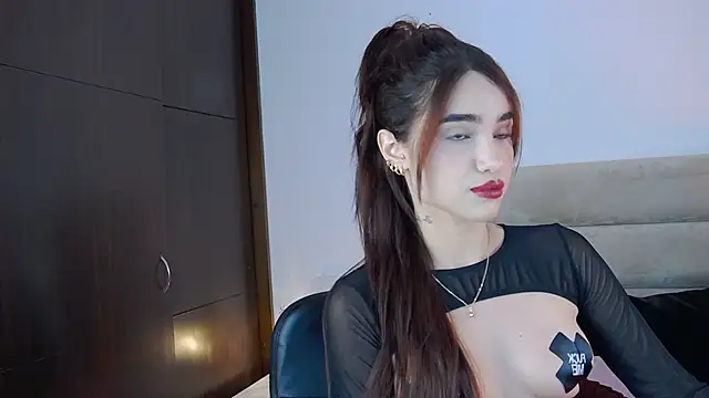 Snapshot of AllieEvans chatting on 22, 1, 2025 AllieEvans online show from 22, 1, 2025