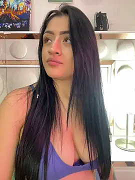 lucianaroy online show from 30, 1, 2025