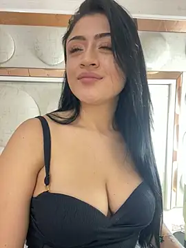 lucianaroy online show from 24, 2, 2025