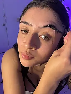 lucianaroy online show from 22, 10, 2025