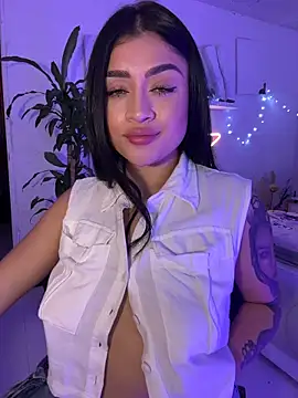 lucianaroy online show from 15, 1, 2026