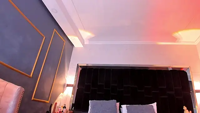 NikkySmiith online show from 18, 2, 2025