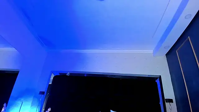 NikkySmiith online show from 27, 2, 2025