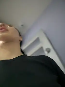 Snapshot of MarianaBenz chatting on 21, 2, 2025 MarianaBenz online show from 21, 2, 2025