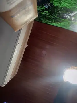 Snapshot of MarianaBenz chatting on 17, 10, 2025 MarianaBenz online show from 17, 10, 2025