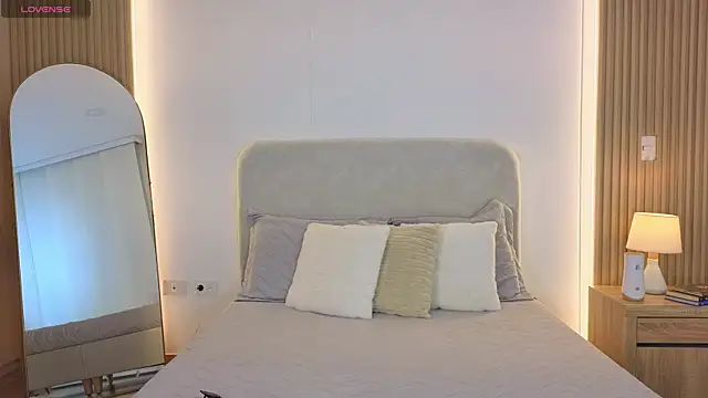 Snapshot of KristennBlue chatting on 16, 5, 2026 KristennBlue online show from 16, 5, 2026