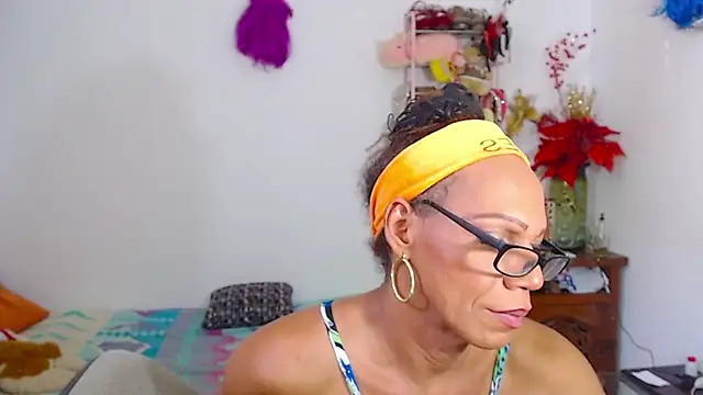 bardotbigcockts online show from 9, 11, 2025