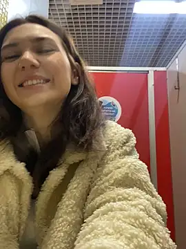 QuitieLia online show from 19, 12, 2024