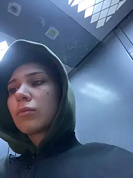 QuitieLia online show from 14, 1, 2025