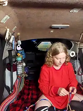 Snapshot of shadow199393 chatting on 13, 10, 2025 shadow199393 online show from 13, 10, 2025