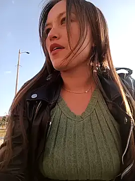 Snapshot of marena_saenz chatting on 1, 2, 2025 marena saenz online show from 1, 2, 2025