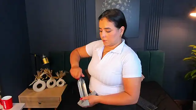 taylor bennet online show from 11, 3, 2025