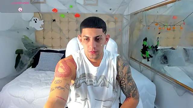 Alex cute77 online show from 8, 10, 2025