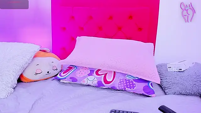 Sofia Girl  online show from 18, 3, 2025