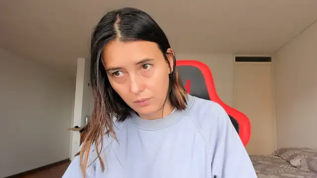 zoe jeane beker online show from 11, 2, 2025