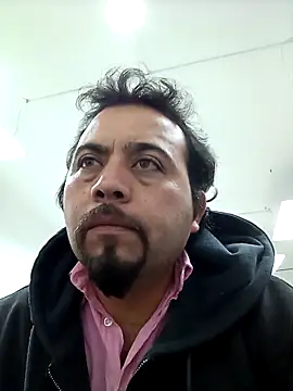 Snapshot of maxAnderson_1 chatting on 12, 2, 2026 maxAnderson 1 online show from 12, 2, 2026