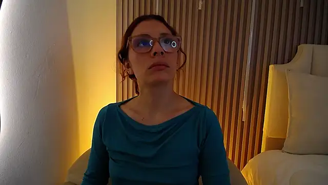 Snapshot of Katy_Van chatting on 25, 5, 2026 Katy Van online show from 25, 5, 2026