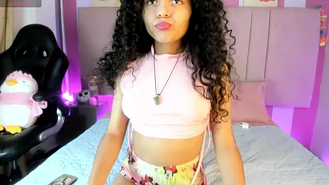 Winnifer Gonzal online show from 18, 3, 2025