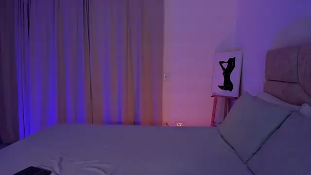 Snapshot of tina_olsen07 chatting on 4, 10, 2025 tina olsen07 online show from 4, 10, 2025