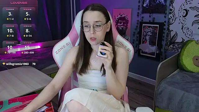 Snapshot of Sweet_frosti chatting on 5, 2, 2026 Sweet frosti online show from 5, 2, 2026