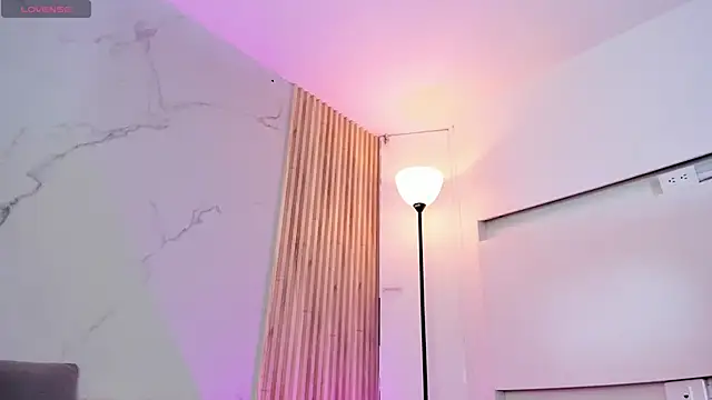 AdammClark1 online show from 12, 12, 2024