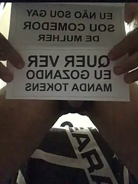 Snapshot of eleno1542 chatting on 4, 11, 2025 eleno1542 online show from 4, 11, 2025